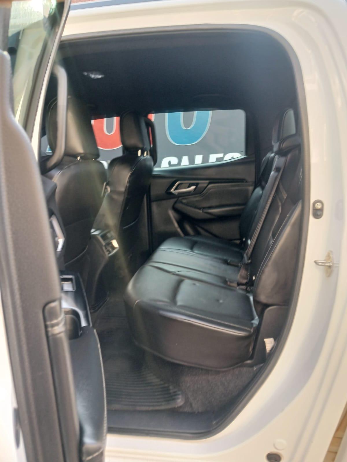 2024 Isuzu D-Max — photo 13