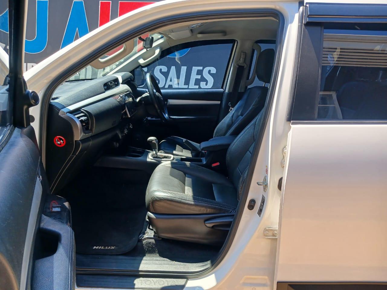 2017 Toyota Hilux 2.8GD-6 DOUBLE CAB RAIDER — photo 7