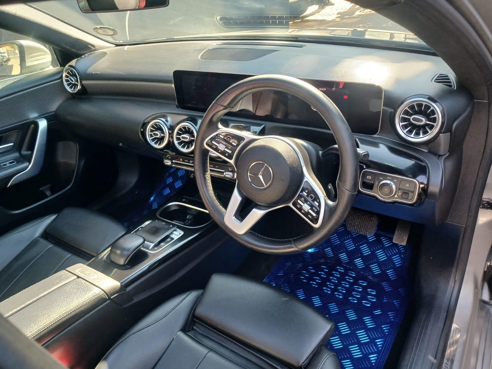 2021 Mercedes-Benz A-Class A200 — photo 10