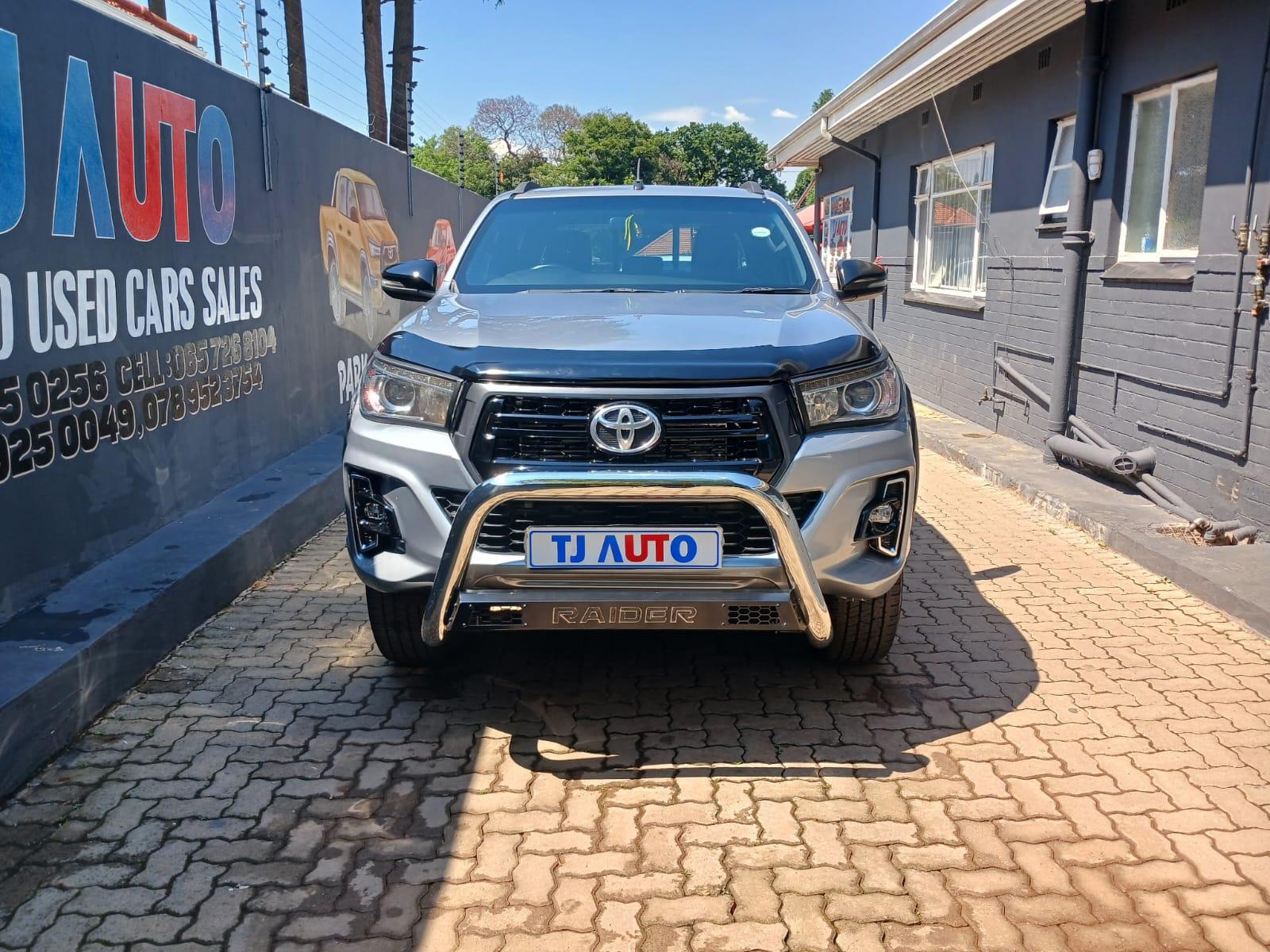 2018 Toyota Hilux 2.8 GD 6 Dakar double cab 4x2 — photo 2