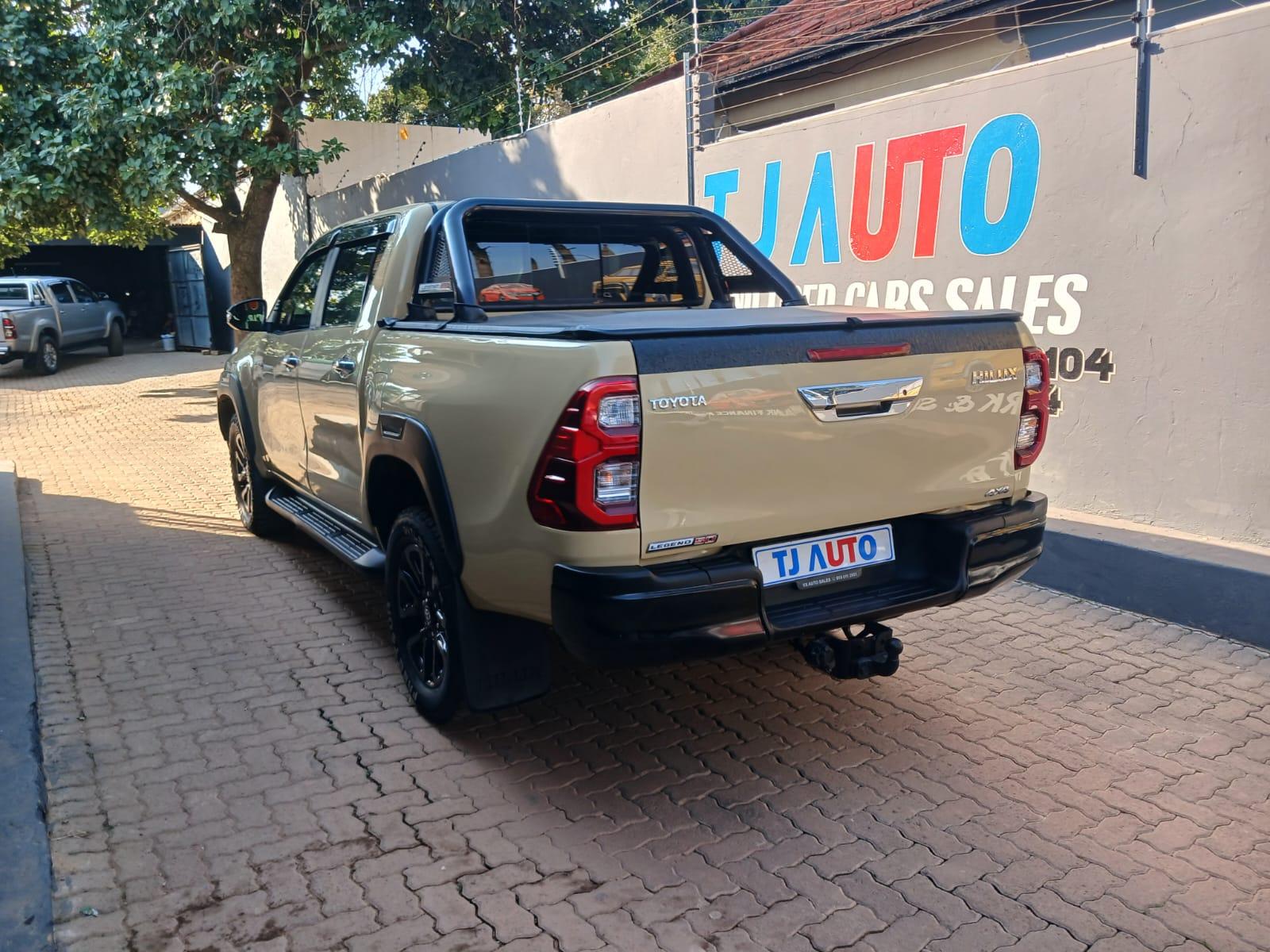 2020 Toyota Hilux — photo 6