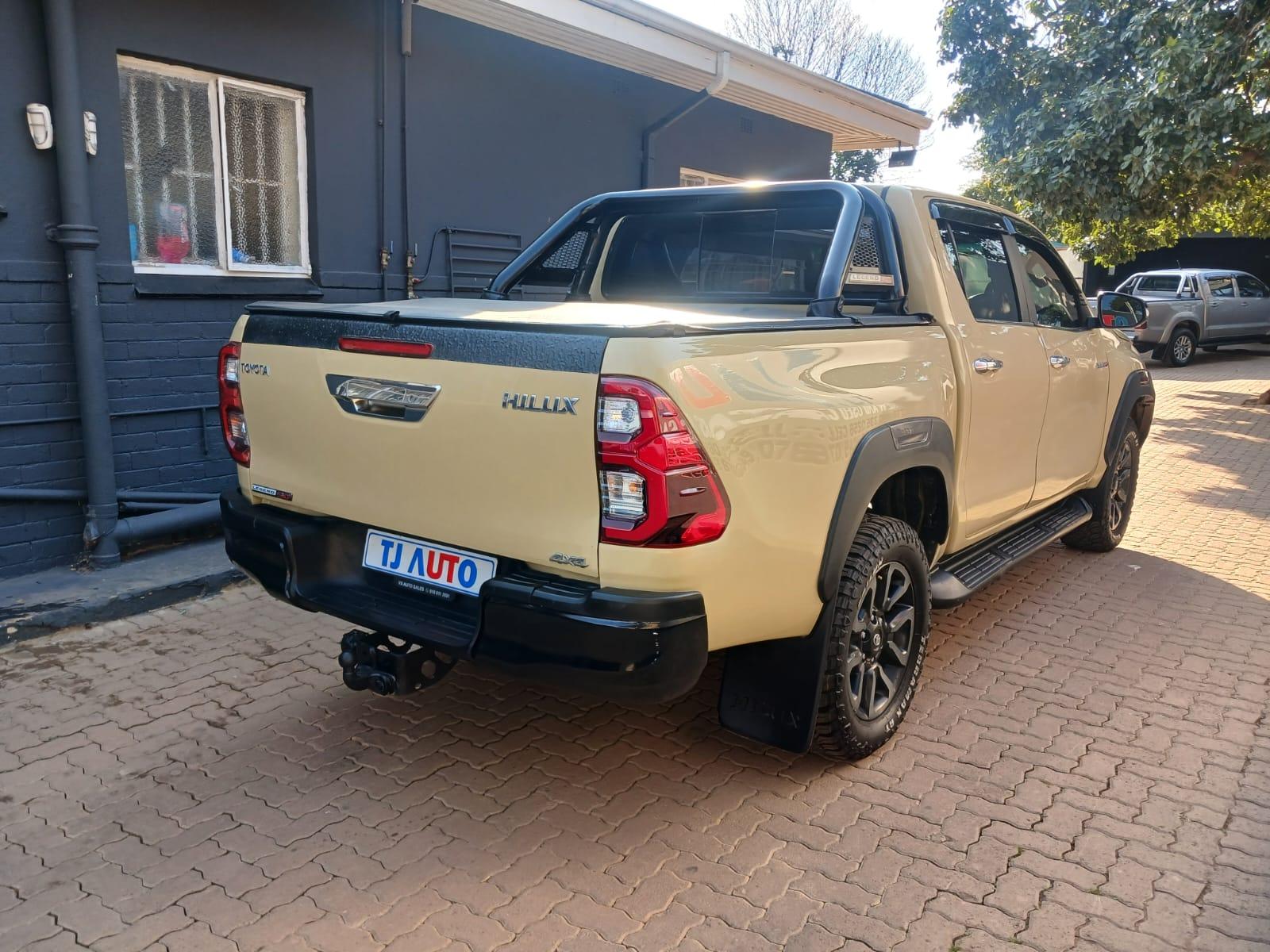 2020 Toyota Hilux — photo 4