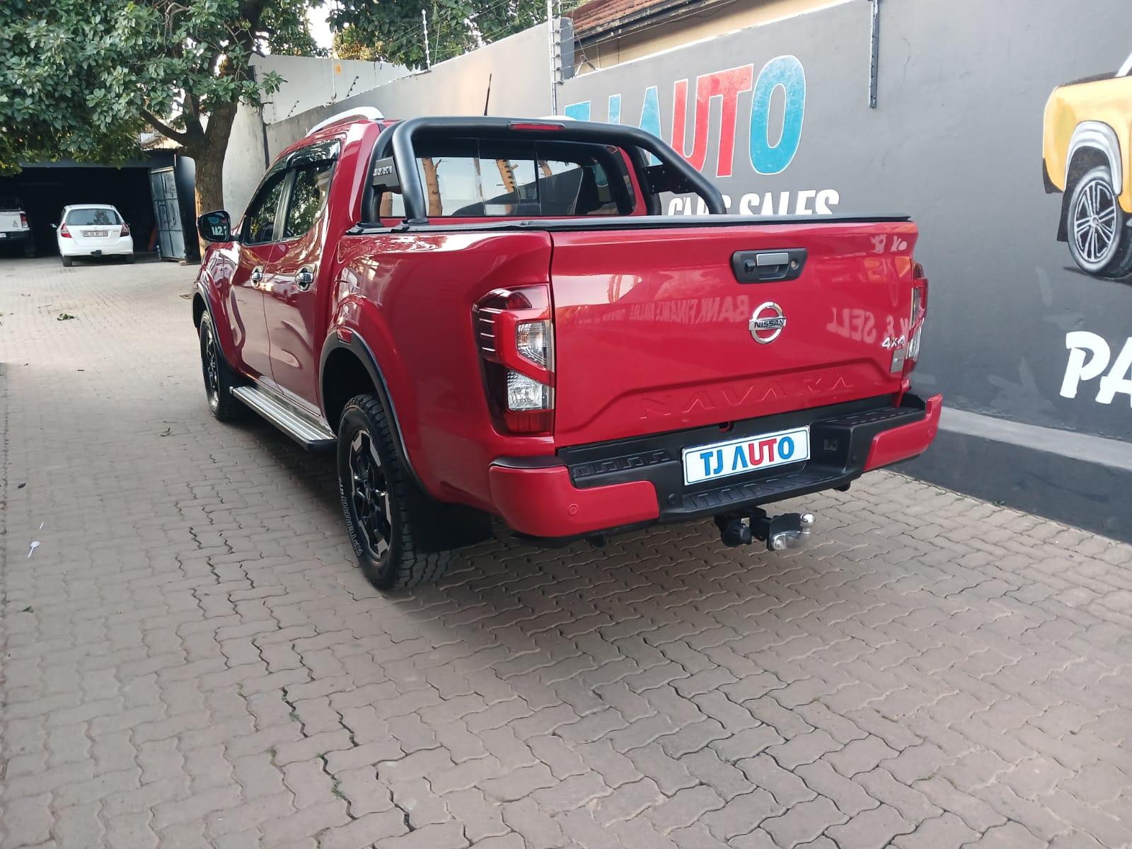2022 Nissan Navara 2,5 double cab tddi se 4x4 — photo 4