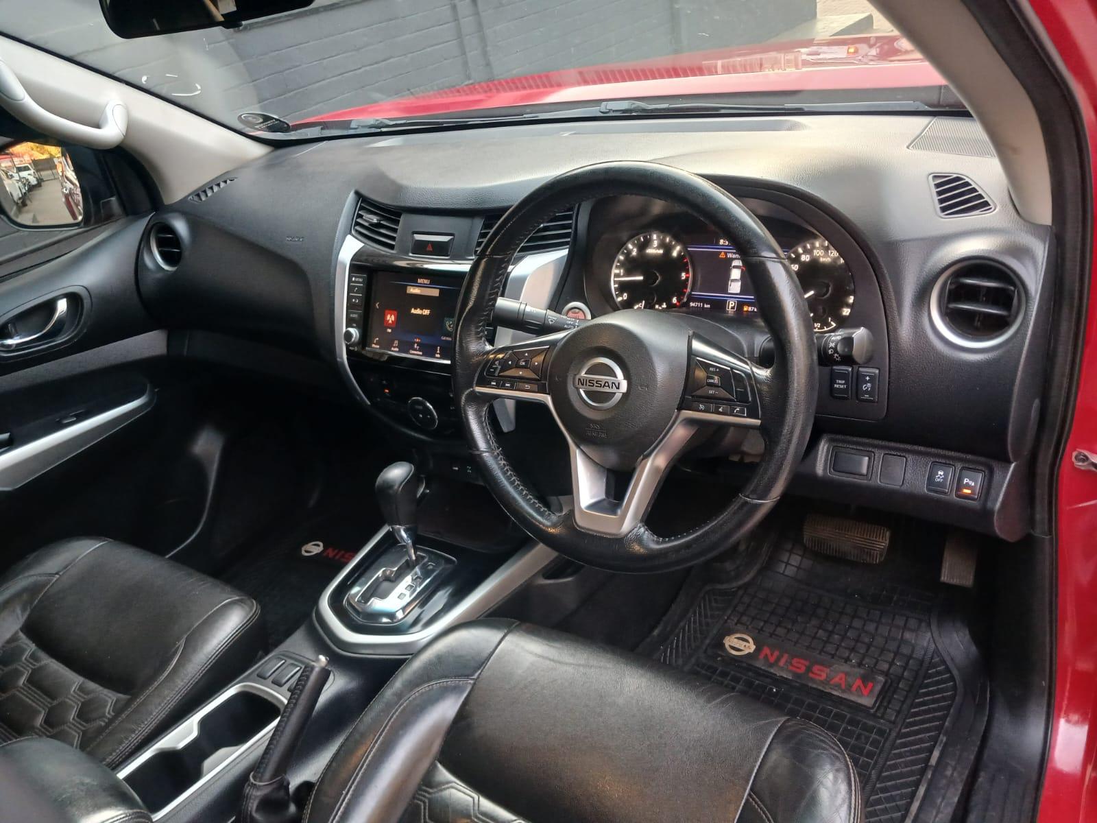 2022 Nissan Navara 2,5 double cab tddi se 4x4 — photo 9