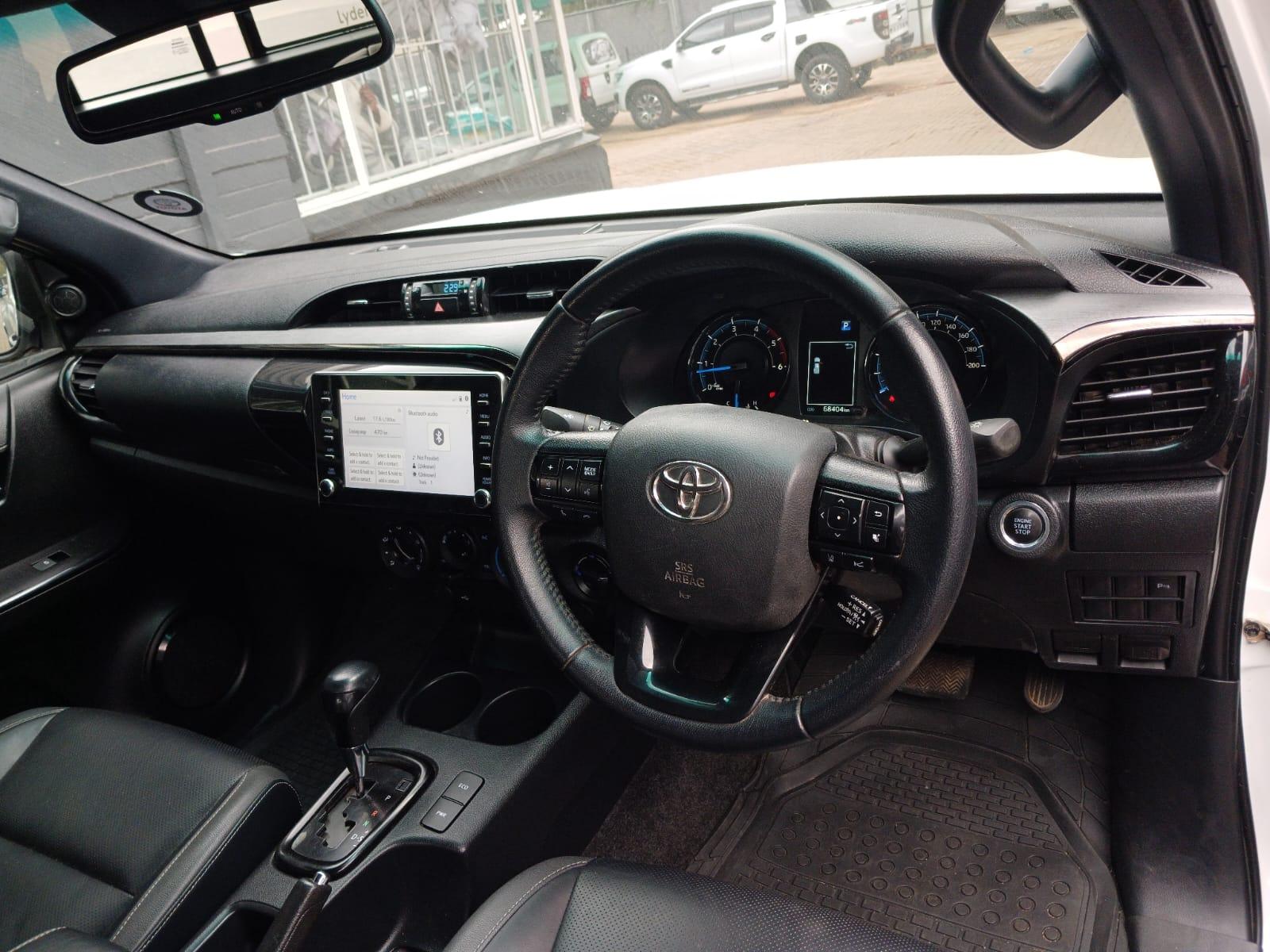 2025 Toyota Hilux 2.8GD-6 Xtra CAB 4x4 LEGEND AUTO — photo 8