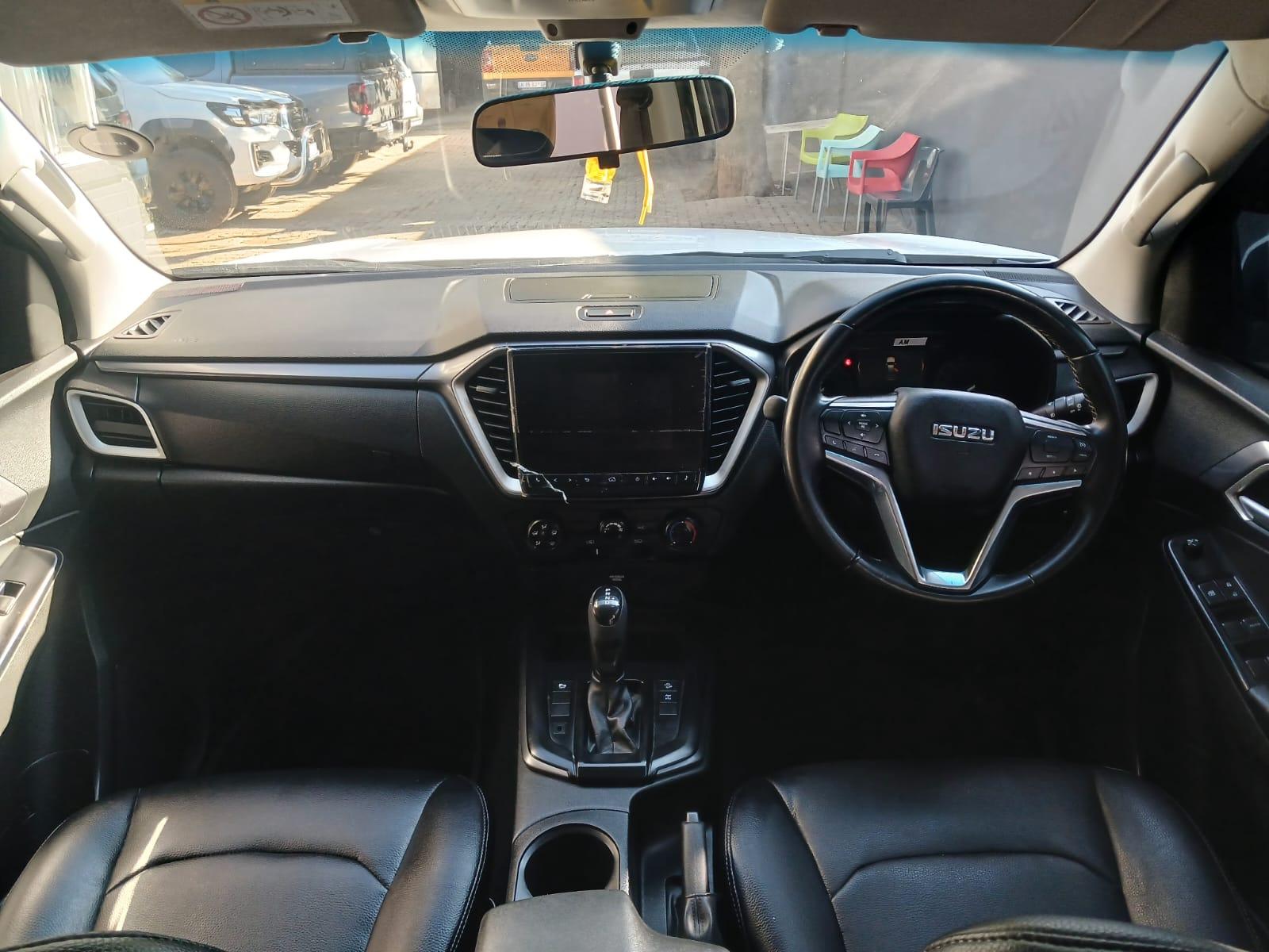 2023 Isuzu D-Max ISUZU D MAX 1.9 DOUBLE CAB 4X2 — photo 11