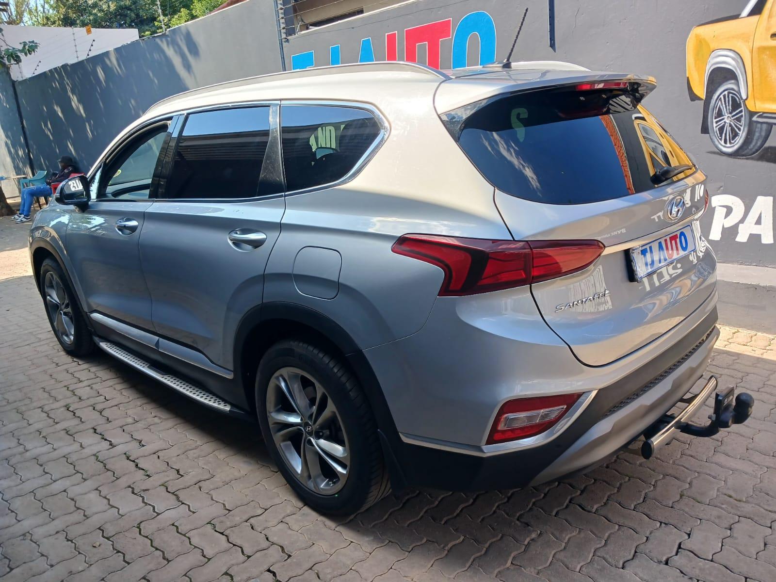 2020 Hyundai Santa Fe 2.2 automatic diesel — photo 4