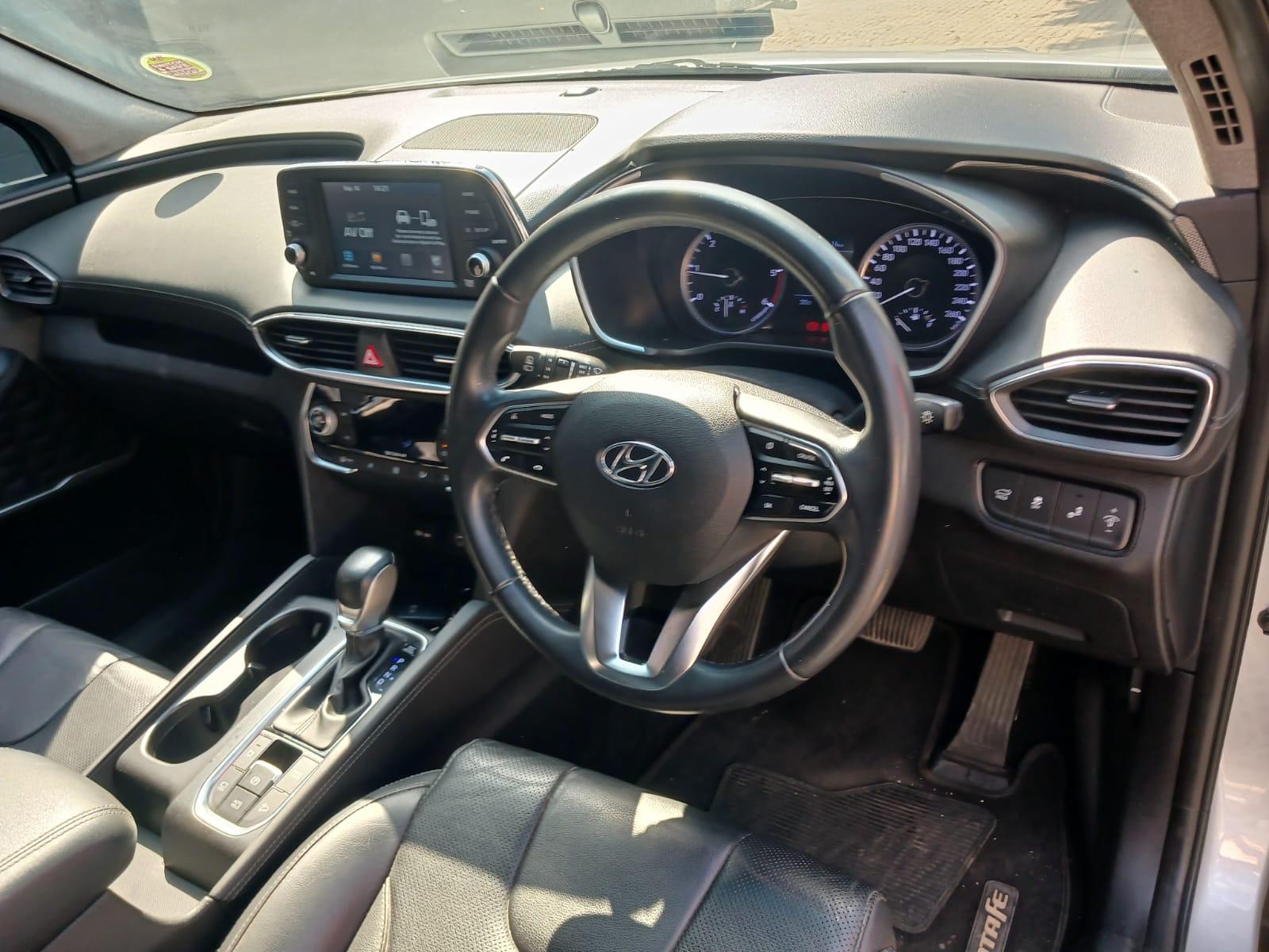 2020 Hyundai Santa Fe 2.2 automatic diesel — photo 11