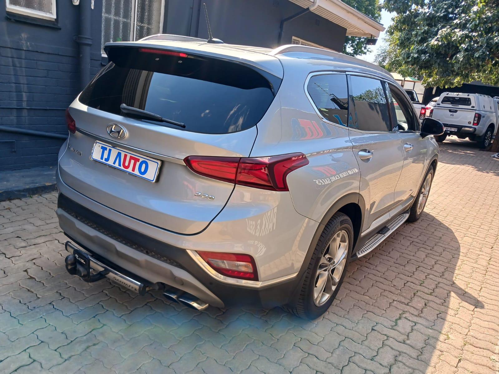 2020 Hyundai Santa Fe 2.2 automatic diesel — photo 6