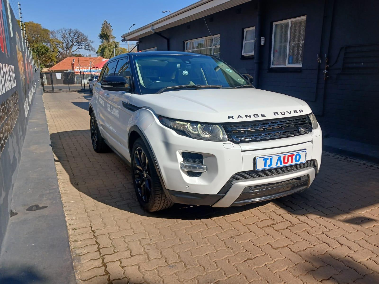 2012 Land Rover Range Rover Evoque SI4 AUTOMATIC — photo 3