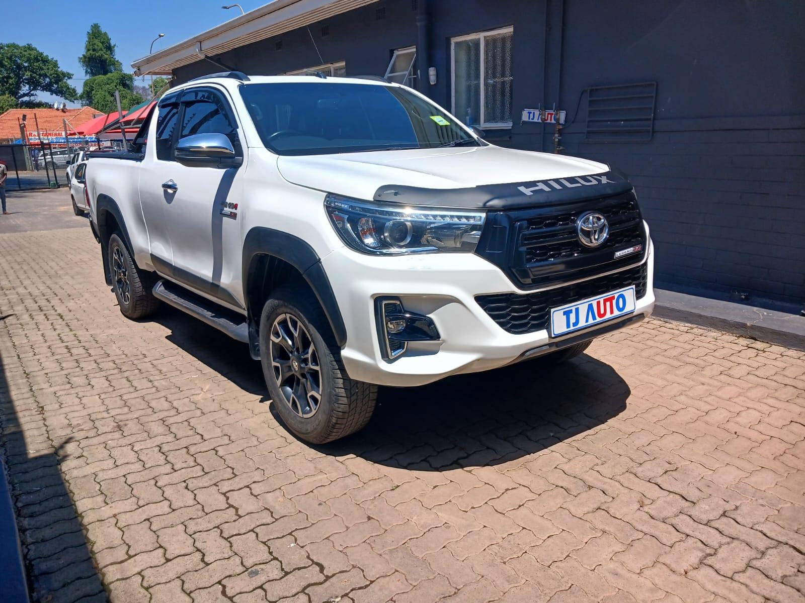 2019 Toyota Hilux 2.8 GD6 Legend 50 Extra cab 4x2 — photo 3