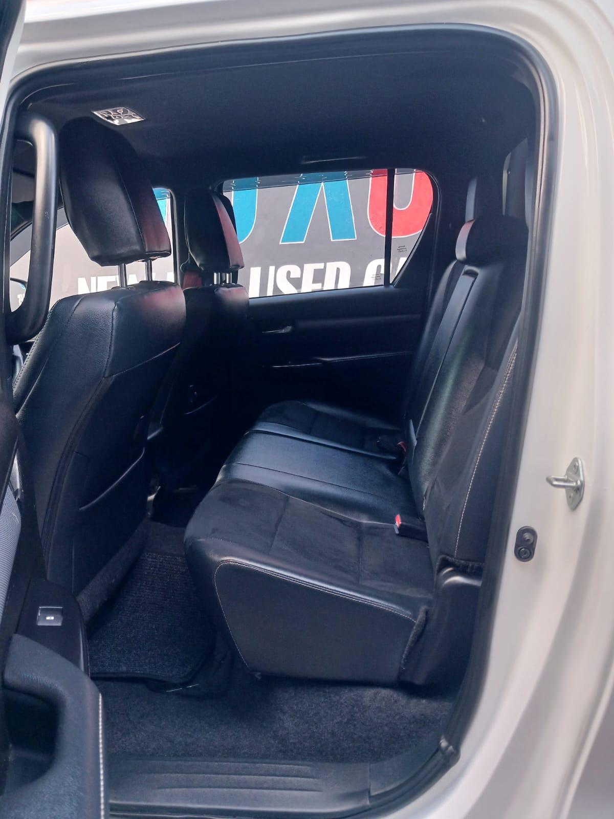 2026 Toyota Hilux 2.8 DOUBLE CAB 4X4 AUTOMATIC GR SPORT — photo 12