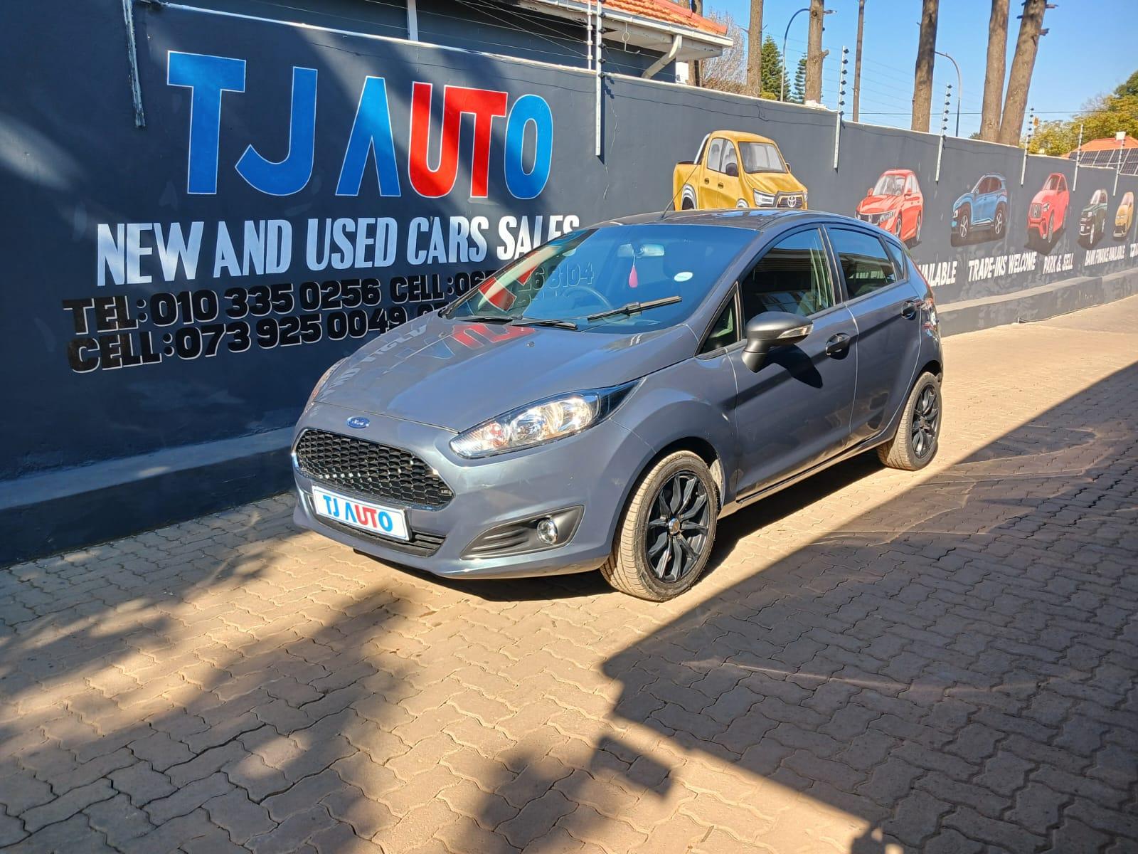 2012 Ford fiesta 1.4ambient