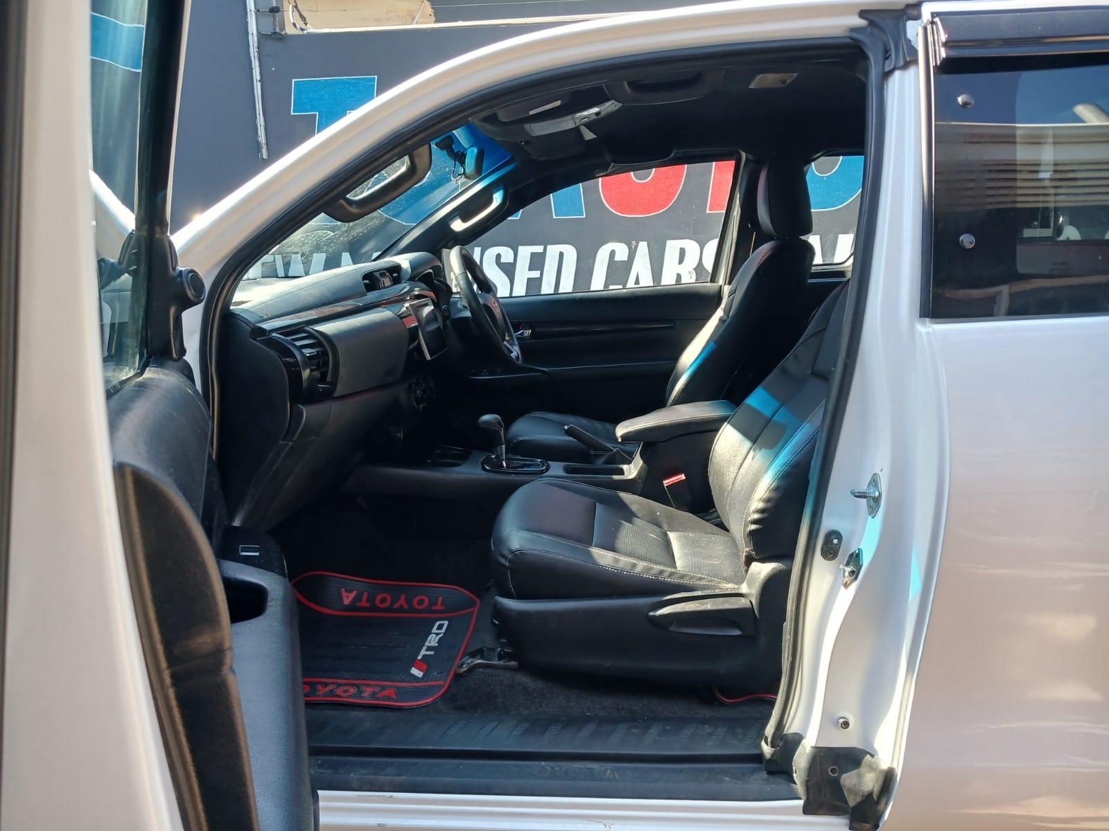 2021 Toyota Hilux 2.8GD-6 Xtra CAB 4x4 LEGEND AUTO — photo 11