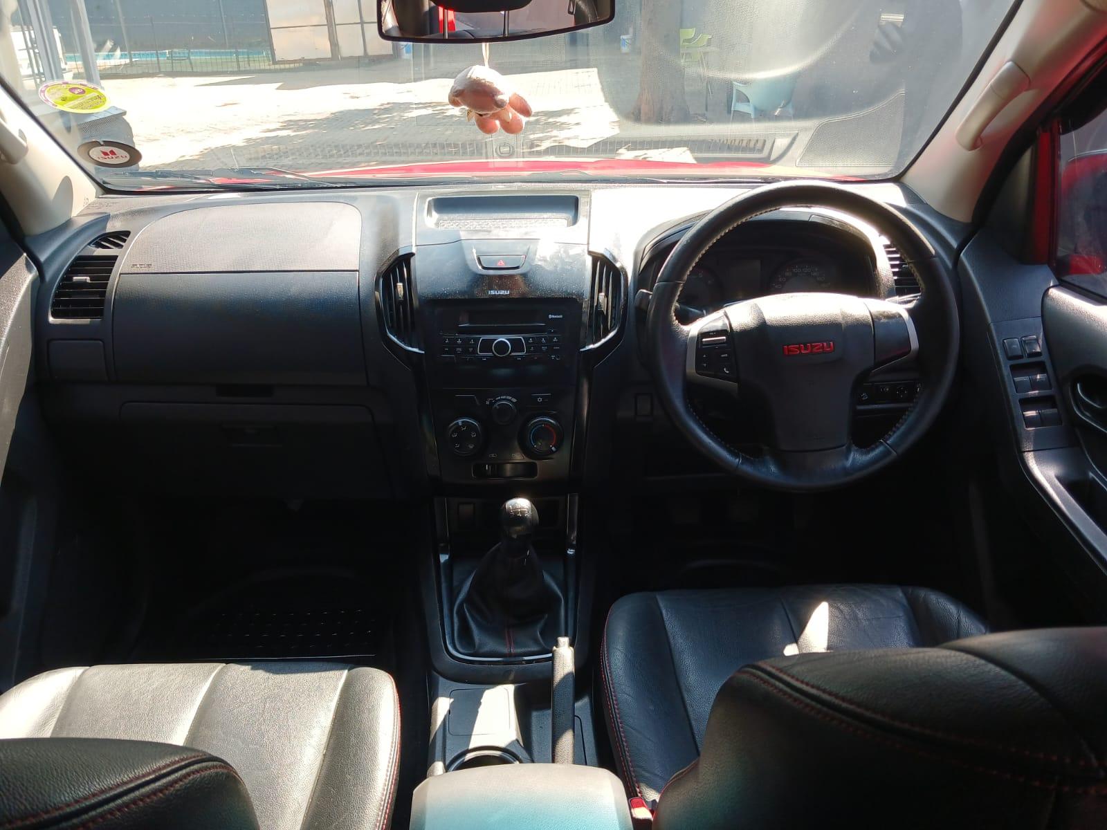 2019 Isuzu KB250 ISUZU KB250 DOUBLE CAB X RIDER — photo 10