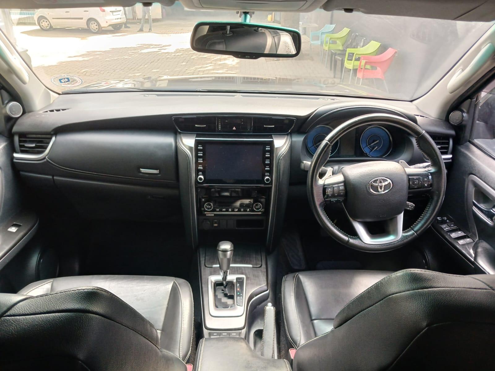 2023 Toyota Fortuner 2.8gd6 automatic 4x2vx — photo 11