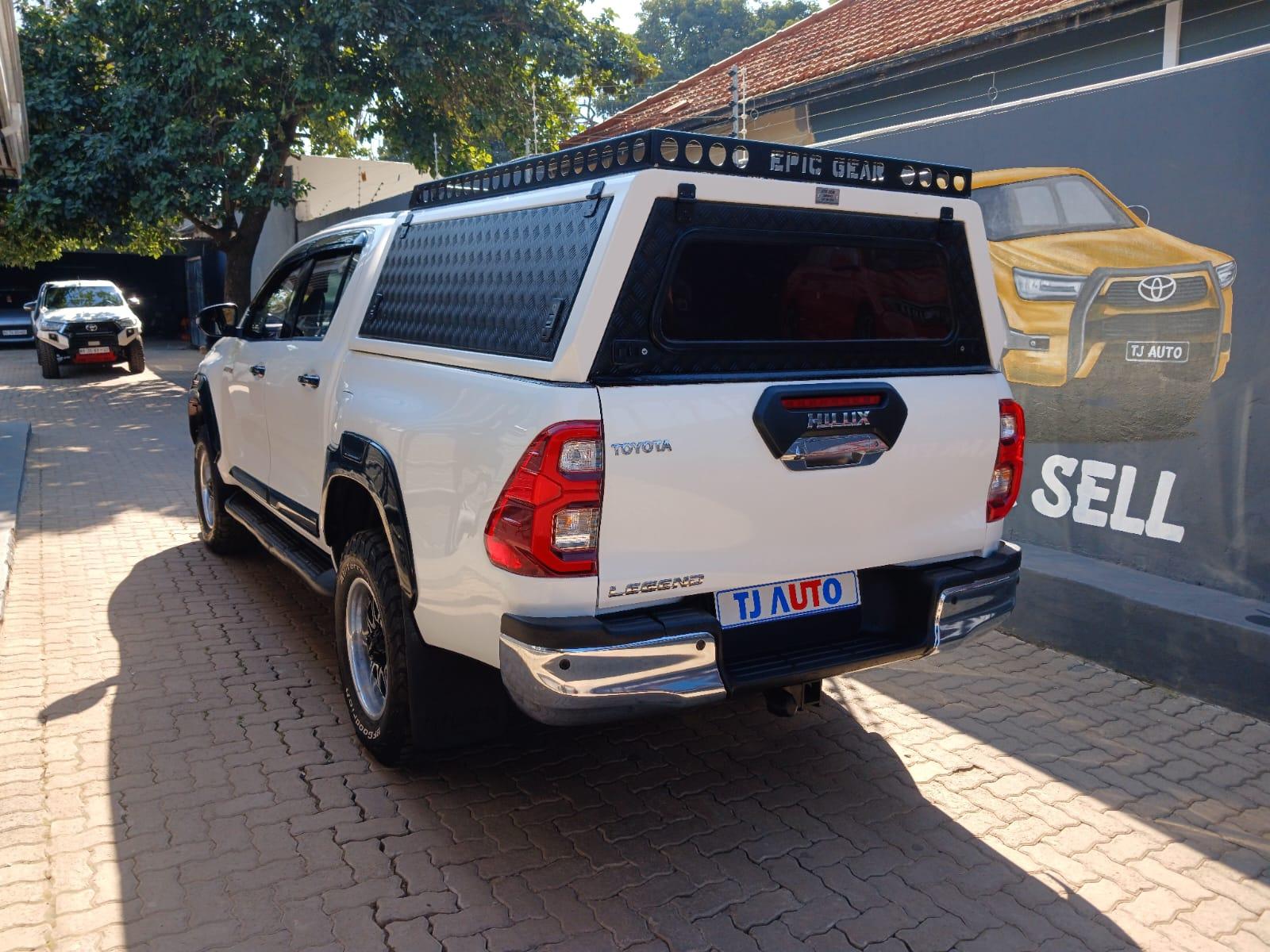 2023 Toyota Hilux 2,4 double cab 4x4 manual — photo 6