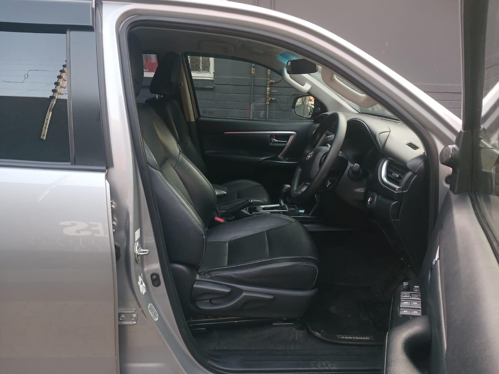 2023 Toyota Fortuner 2,4gd6 automatic 4x4 — photo 9